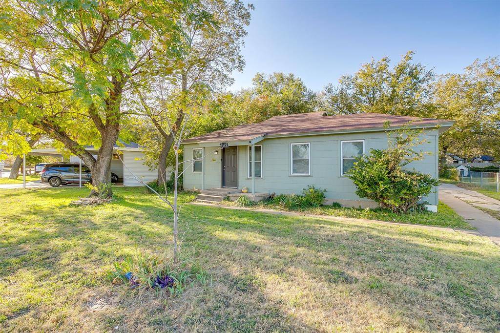 River Oaks, TX 76114,5032 Hartford Drive