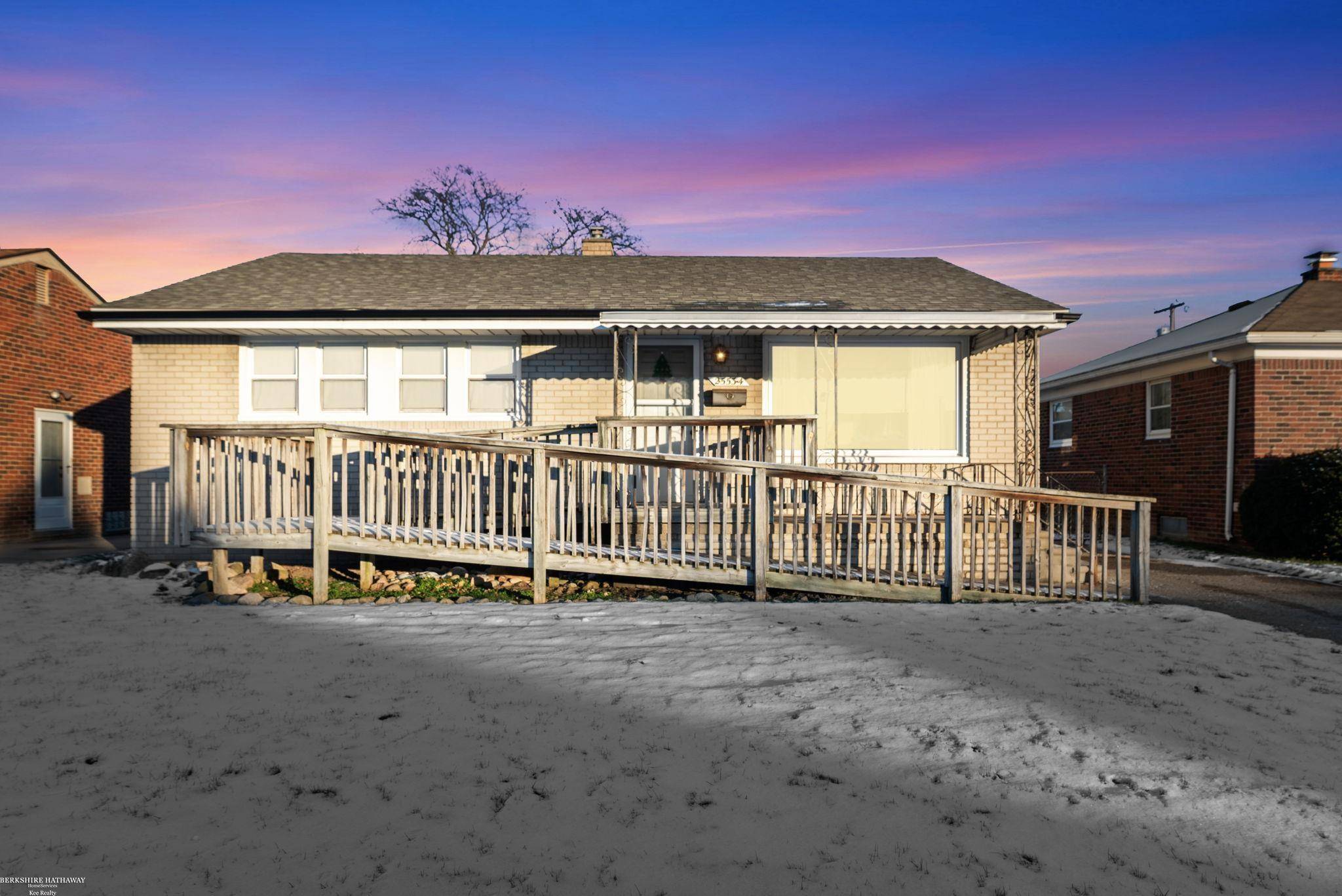 Roseville, MI 48066,25534 Normandy ST