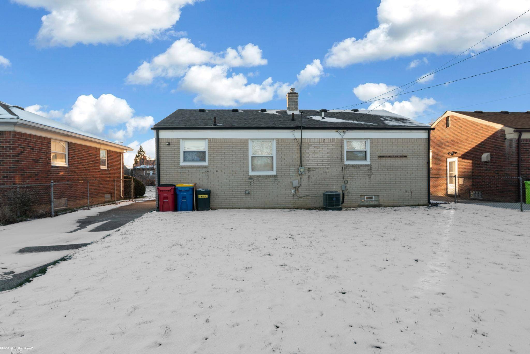 Roseville, MI 48066,25534 Normandy ST