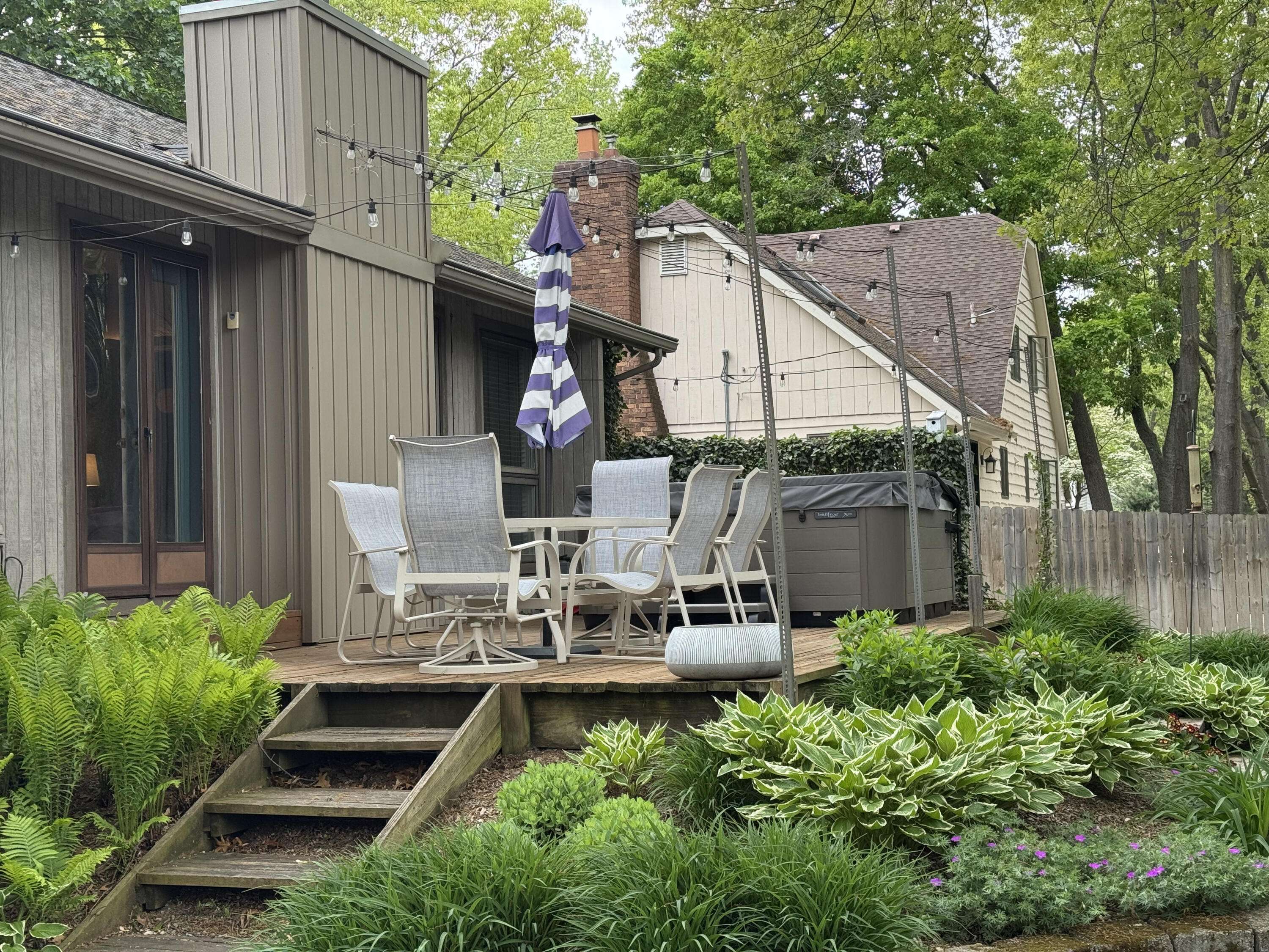 Holland, MI 49423,1203 Heather DR