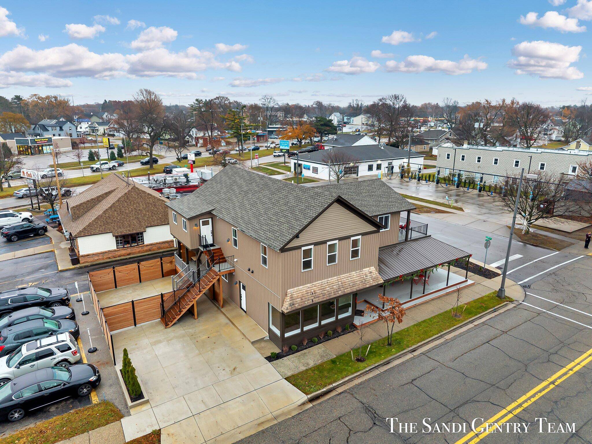 Grand Haven, MI 49417,300 N 7th ST #Unit 1- Main