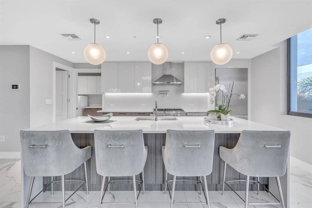 Fort Lauderdale, FL 33316,1507 SE 15th Street #302