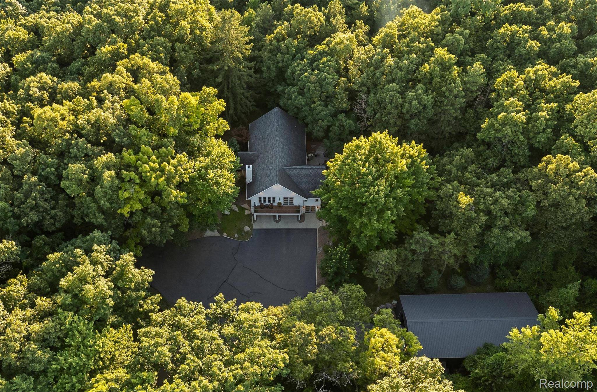 Clarkston, MI 48348,5484 Waldon RD