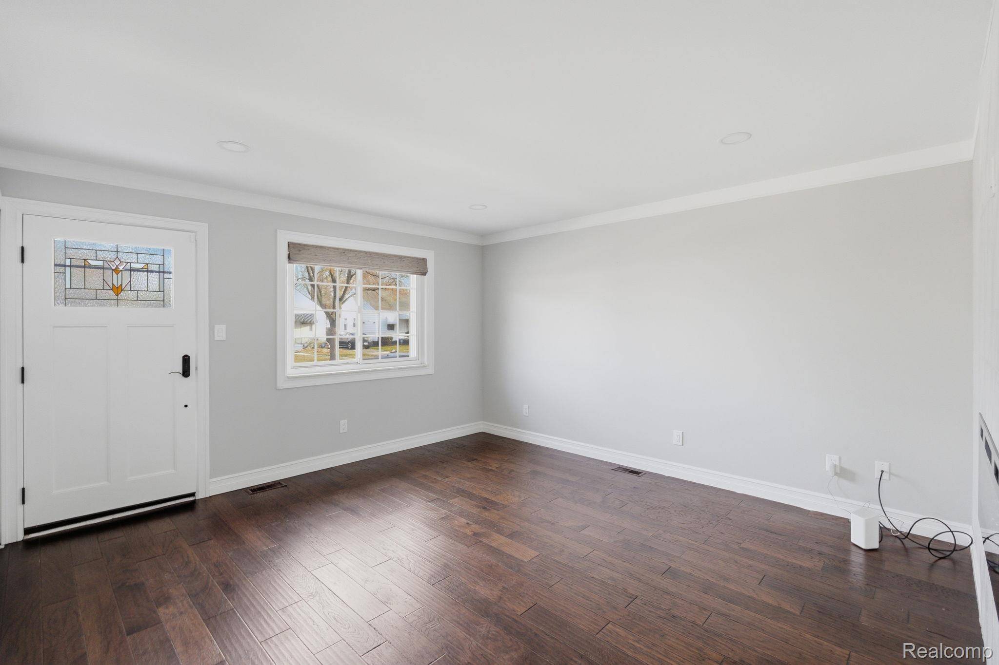 Harper Woods, MI 48225,18704 Kenosha ST