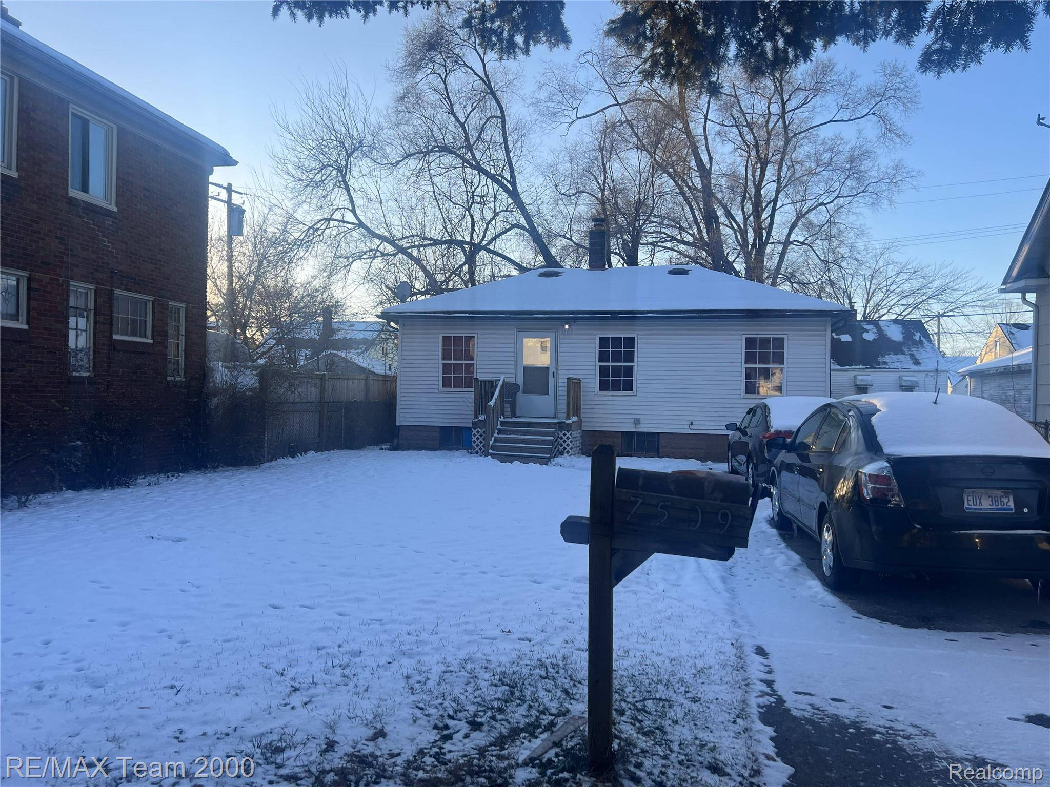 Detroit, MI 48228,7509 Mettetal ST