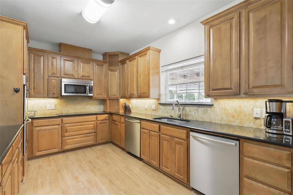 Crowley, TX 76036,2525 Colt Lane