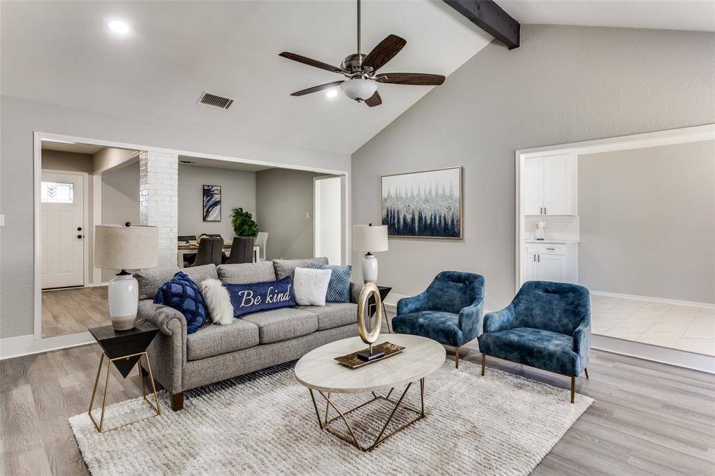 Benbrook, TX 76126,216 Meadowhill Drive