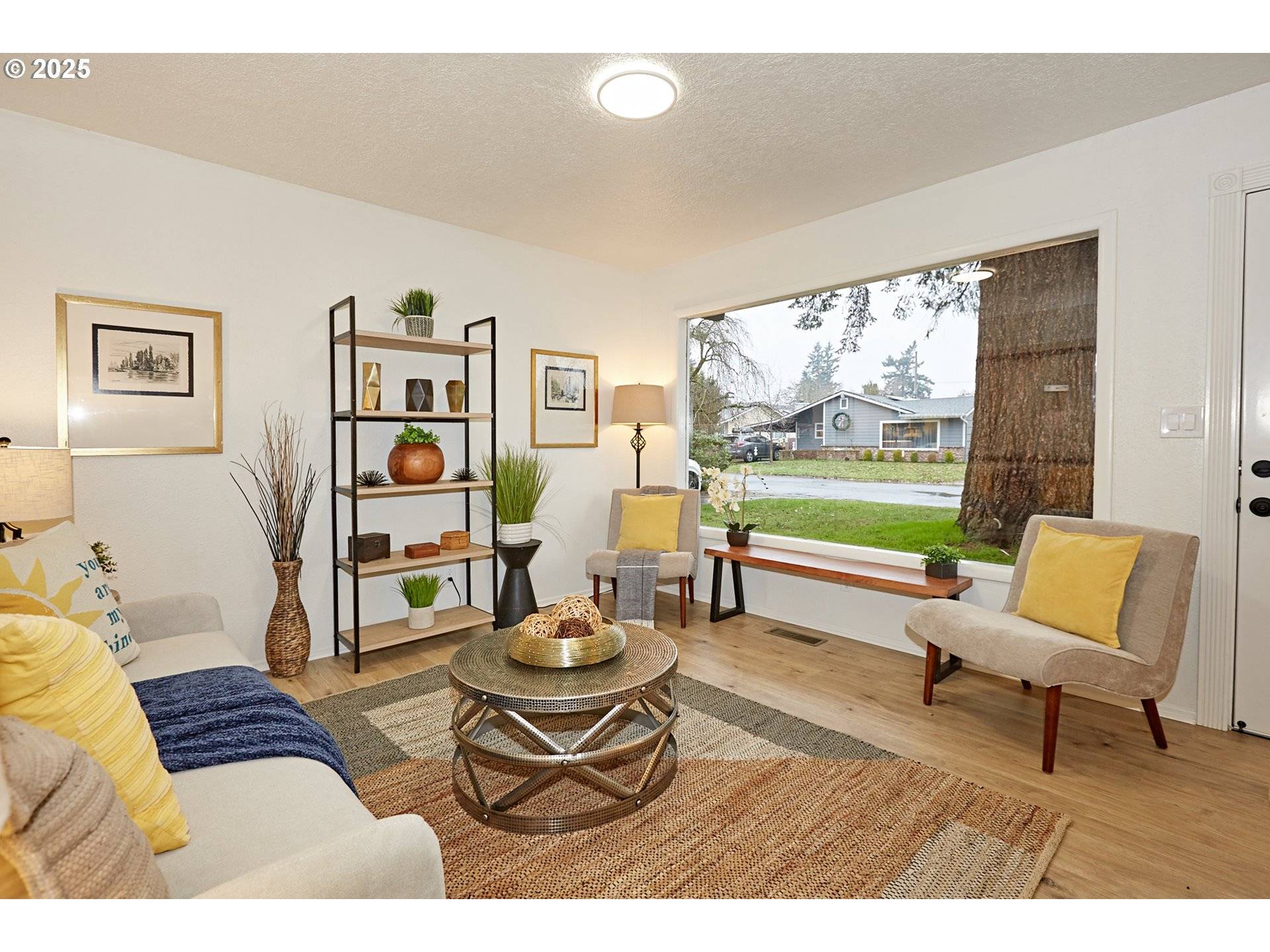 Portland, OR 97206,6527 SE 77TH AVE