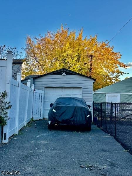 Irvington Twp., NJ 07111,602 Chancellor Ave