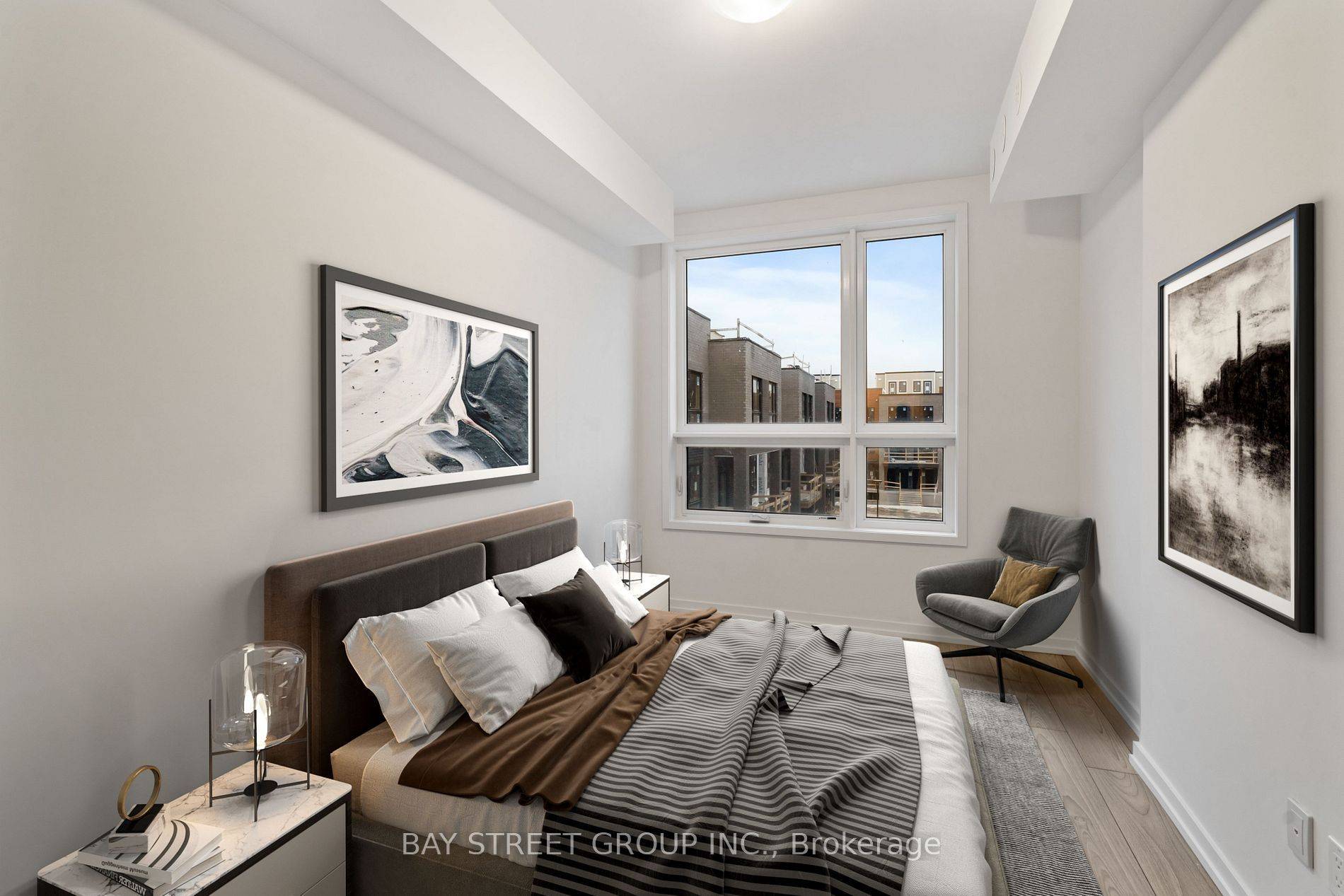 Newmarket, ON L3Y 0H3,22 Lytham Green CIR #18