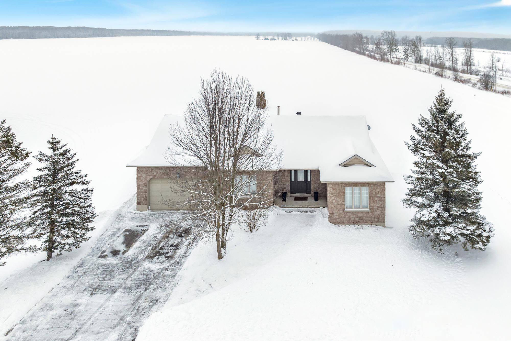 Severn, ON L0K 1E0,1461 Upper Big Chute RD