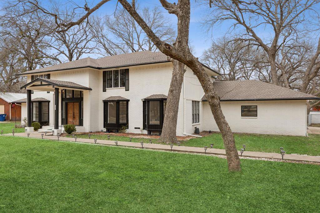 Oak Leaf, TX 75154,101 Forest Brook Street