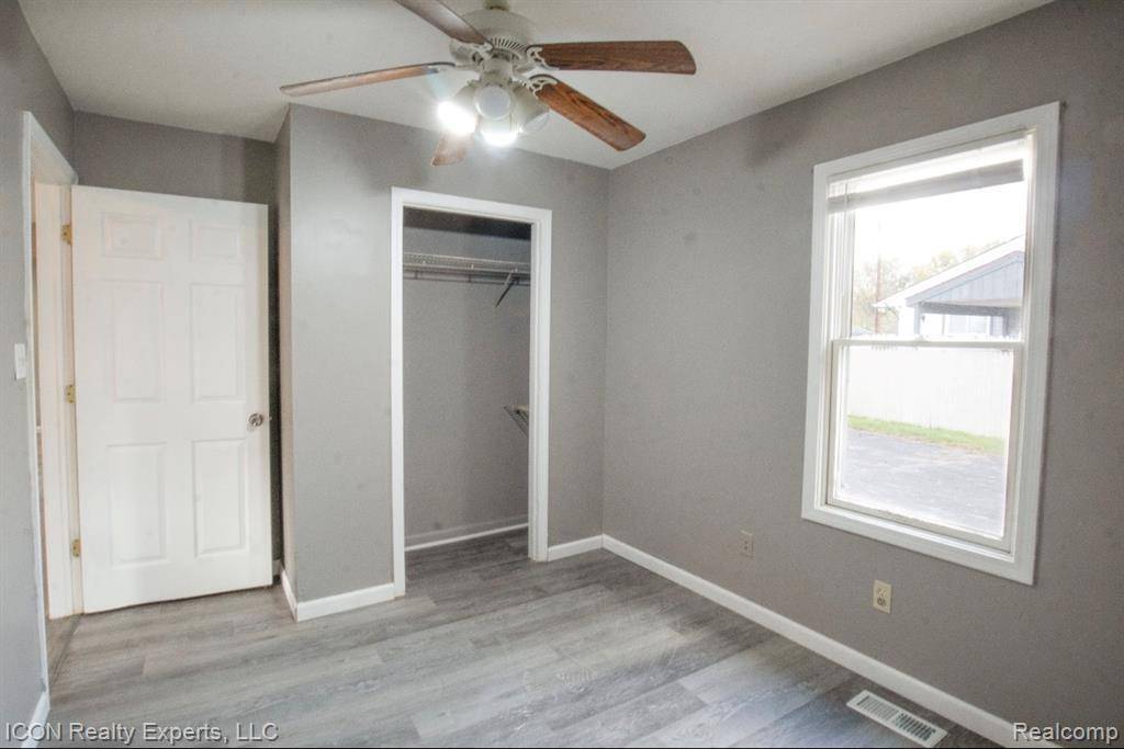 Pontiac, MI 48340,743 Hollister ST