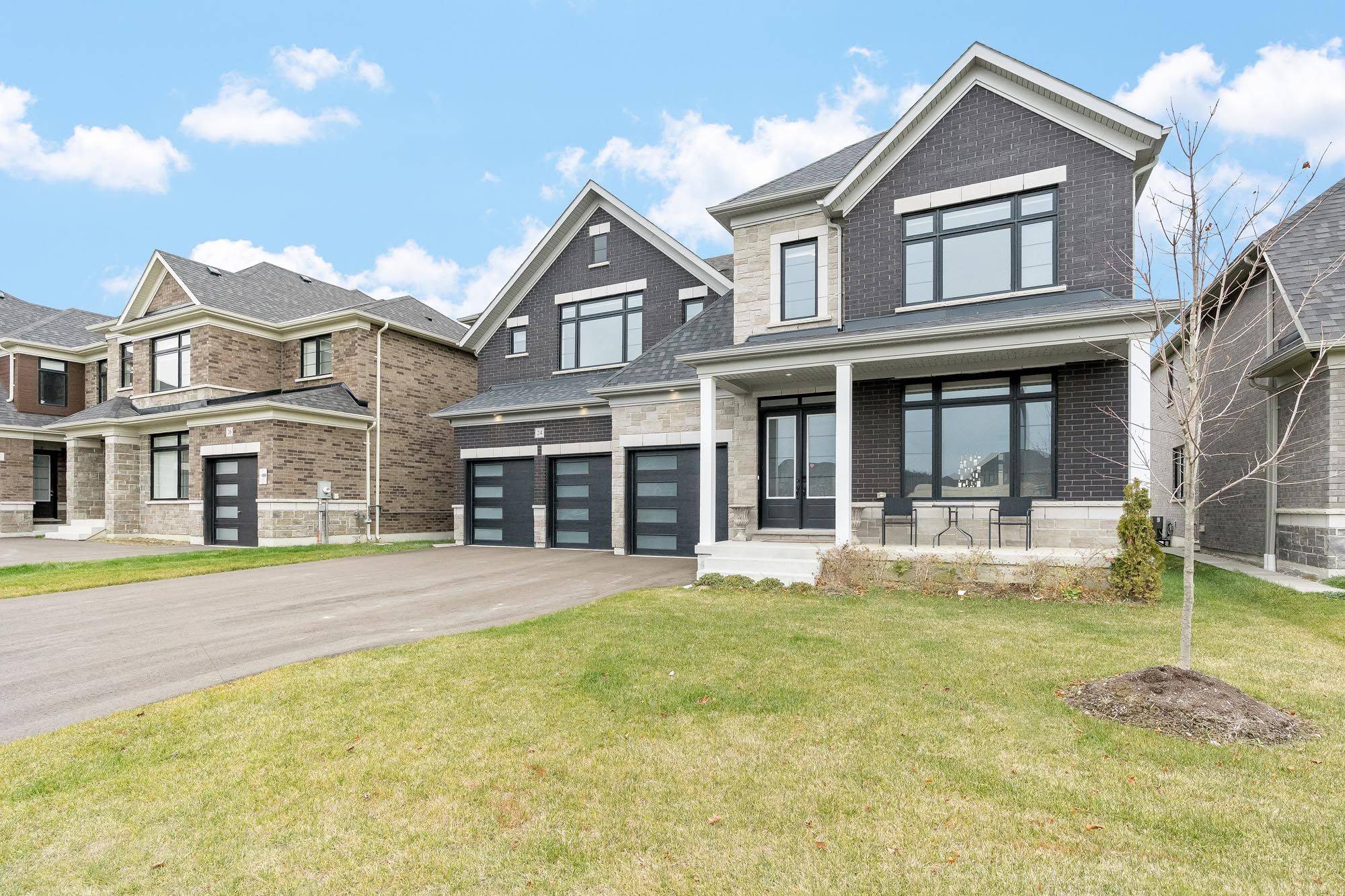 Adjala-tosorontio, ON L0G 1W0,24 Magnolia AVE