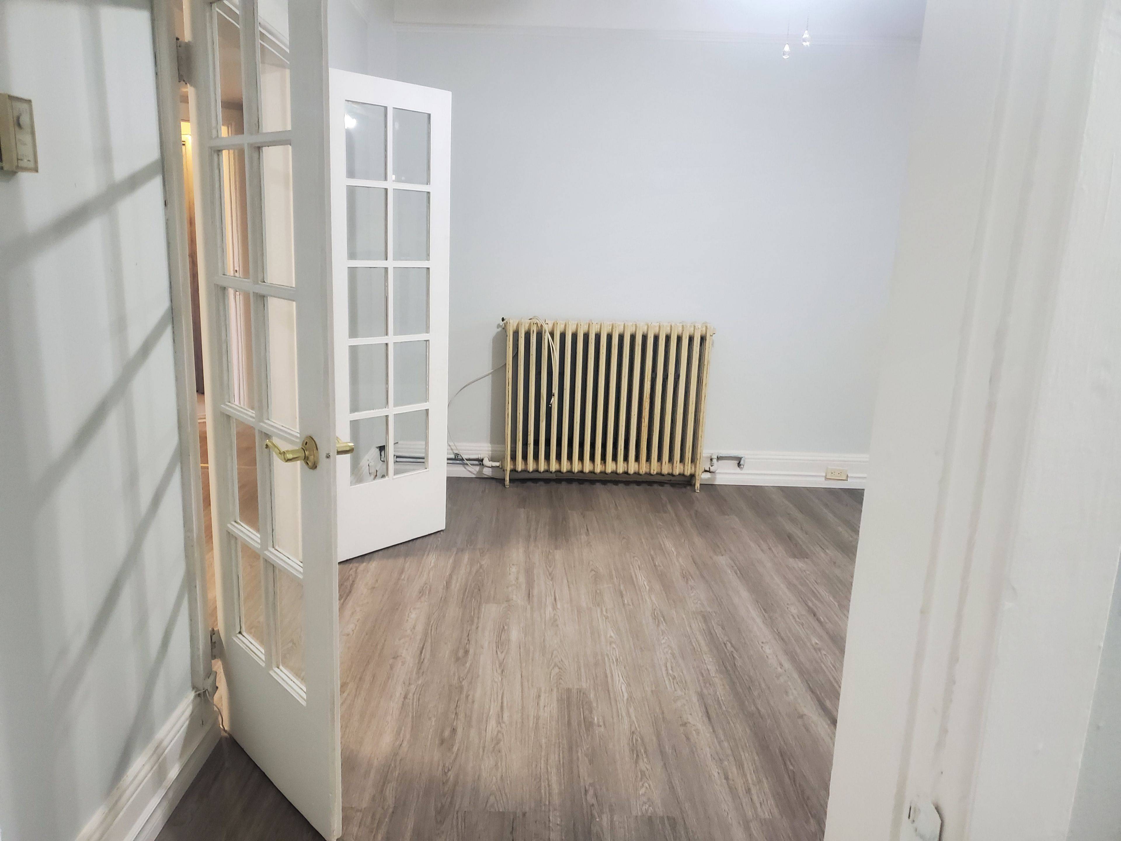 Penetanguishene, ON L9M 1T4,90 Main ST #6