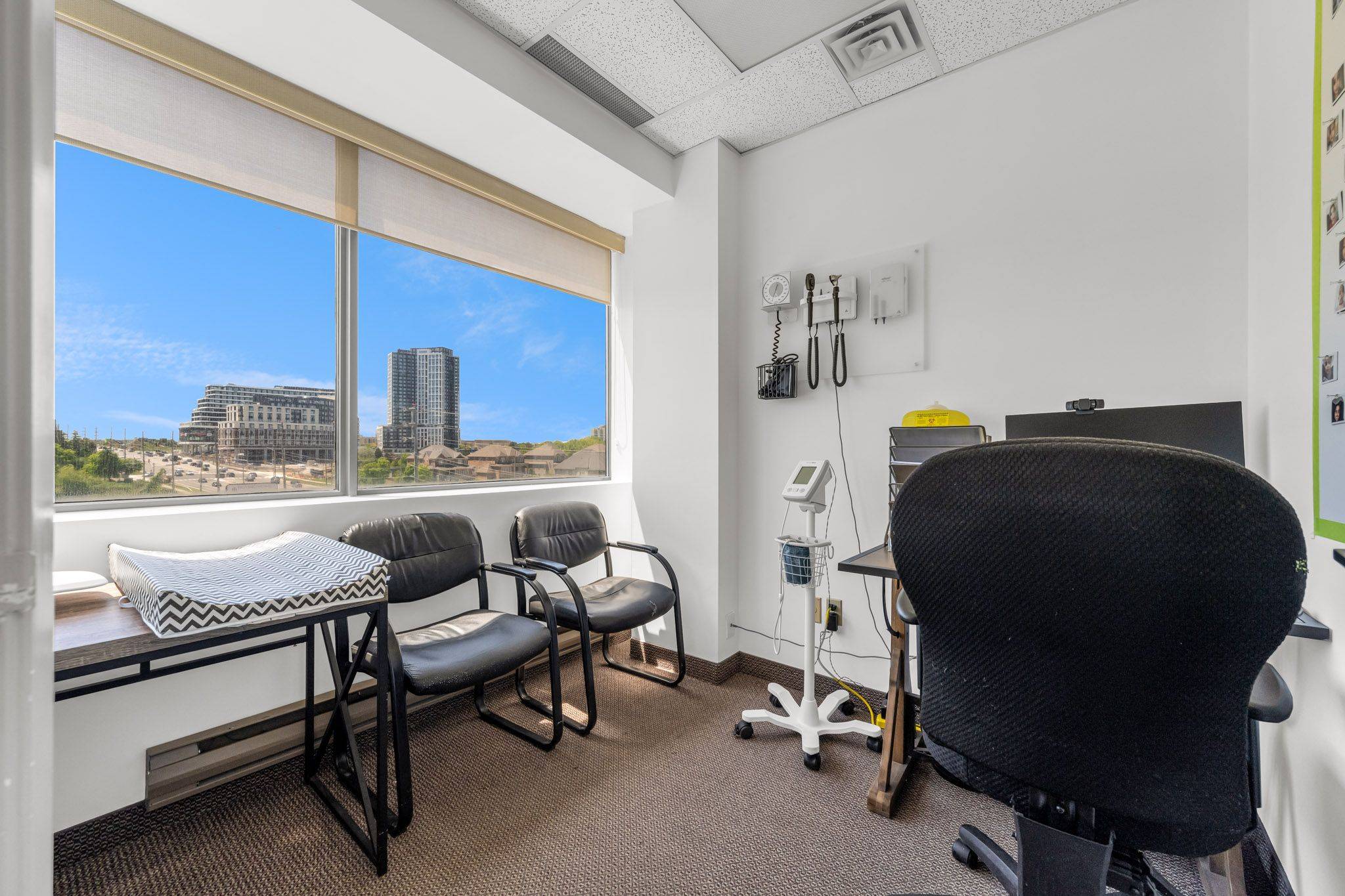 Mississauga, ON L5M 4N4,2000 Credit Valley RD #414