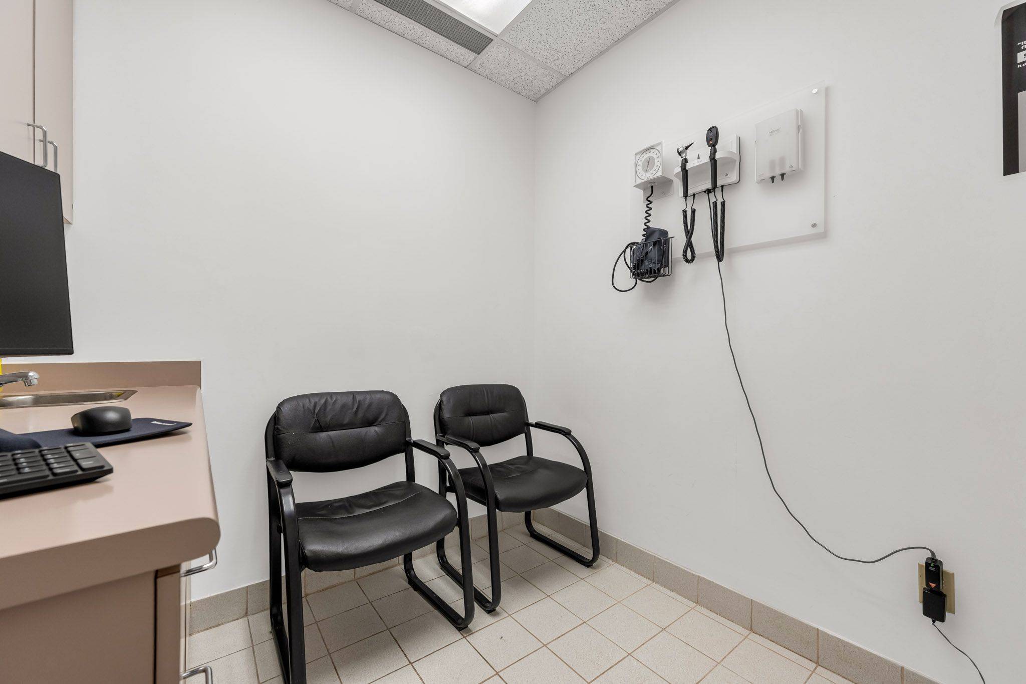 Mississauga, ON L5M 4N4,2000 Credit Valley RD #414