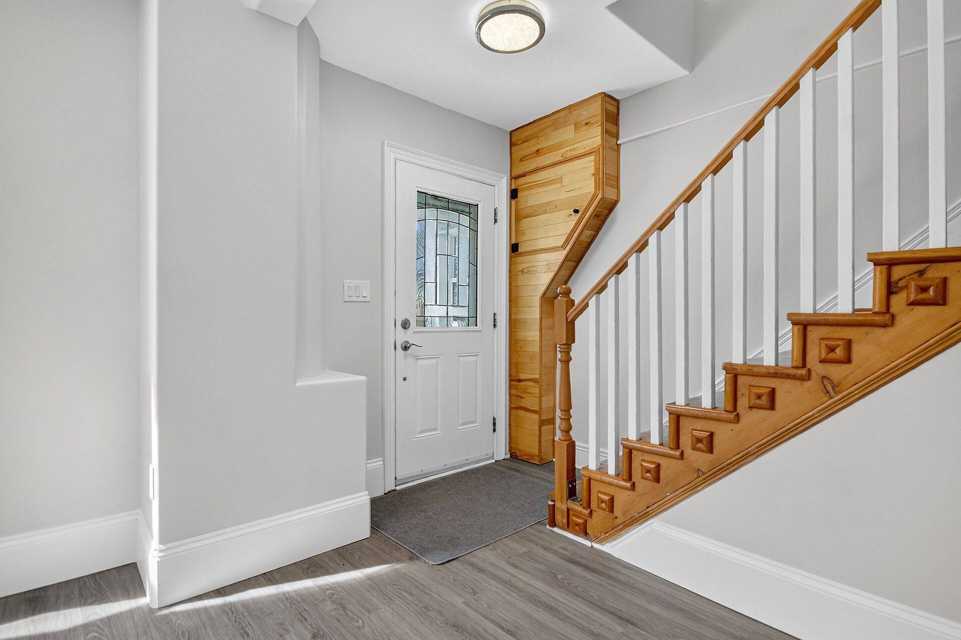 Mississippi Mills, ON K0A 1A0,45 Carleton ST