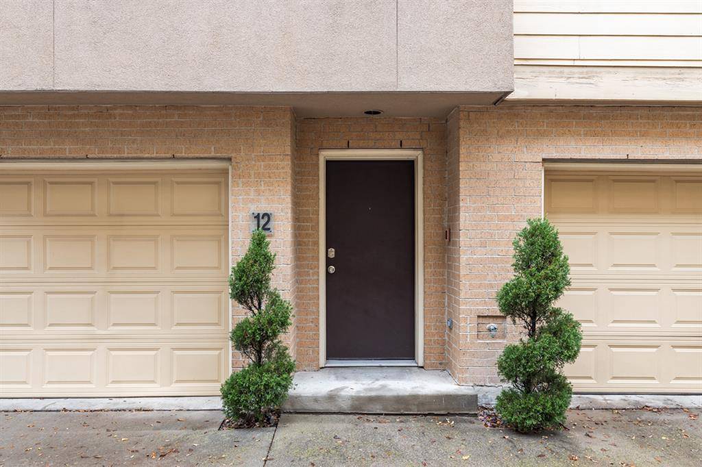 Dallas, TX 75204,4050 Mckinney Avenue #12