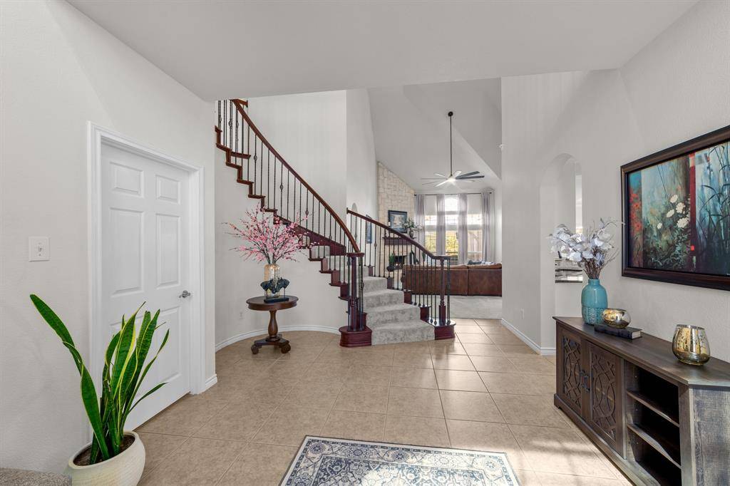 Denton, TX 76208,7105 Silktree Court