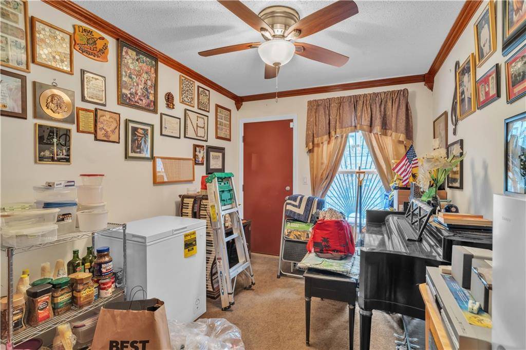 Brooklyn, NY 11233,221 Macdougal ST