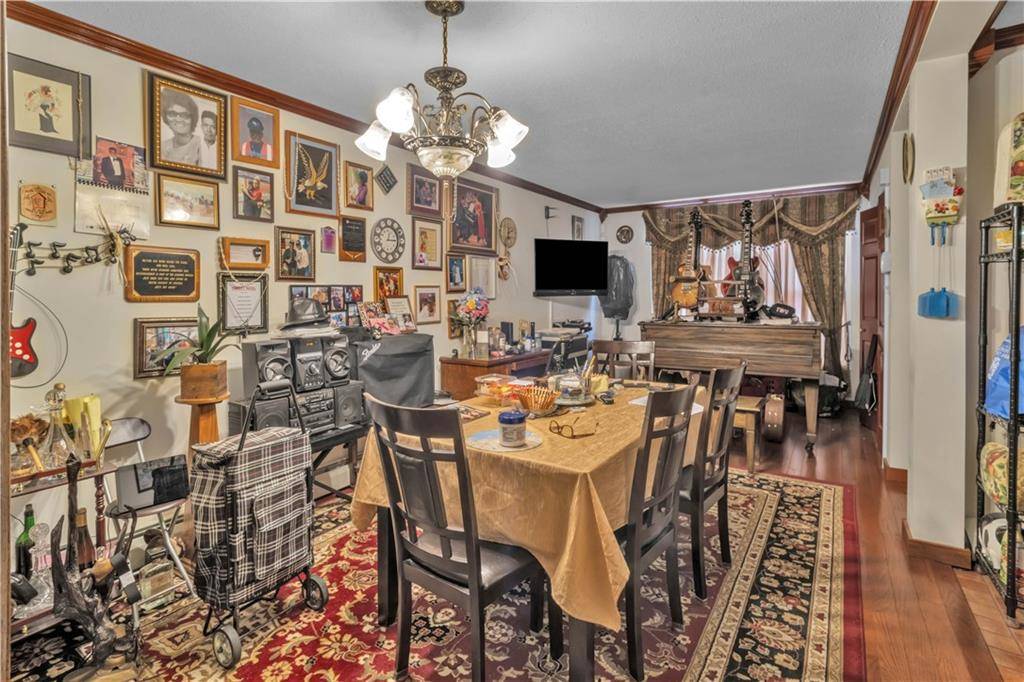 Brooklyn, NY 11233,221 Macdougal ST