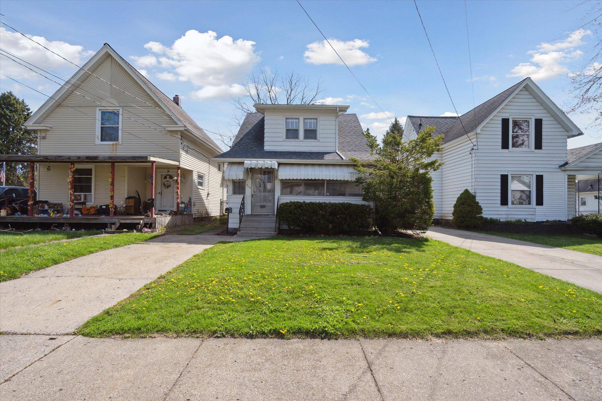 Jackson, MI 49202,619 N State ST