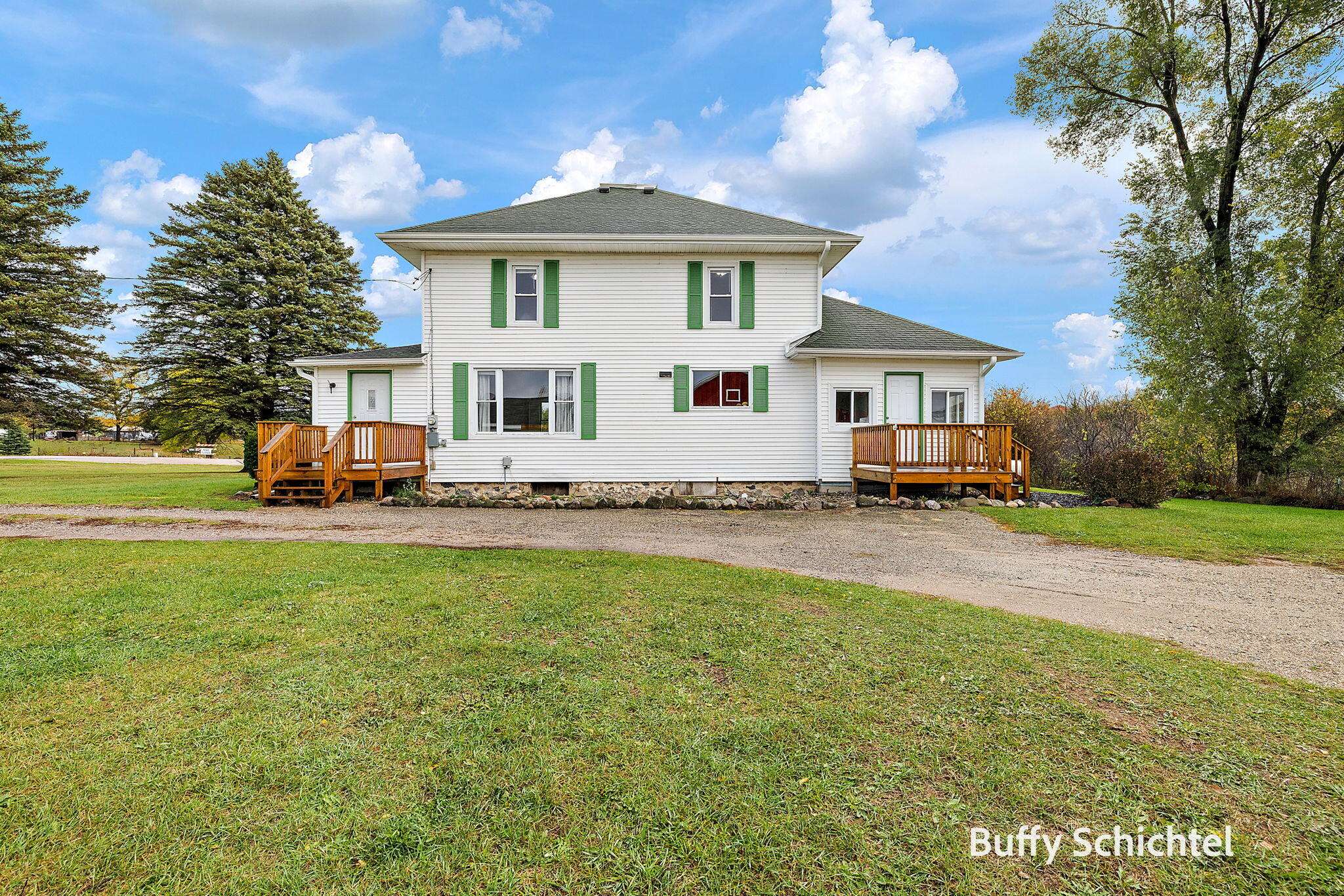 Reed City, MI 49677,20017 7 Mile RD