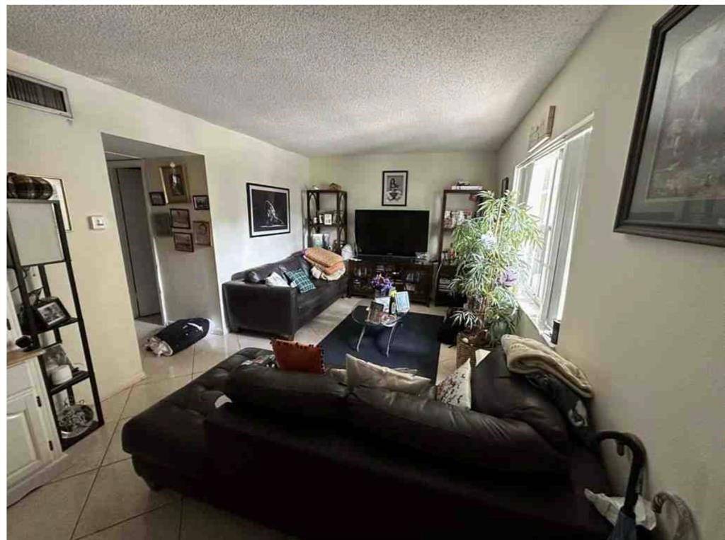 Hallandale Beach, FL 33009,415 NE 2nd St #111