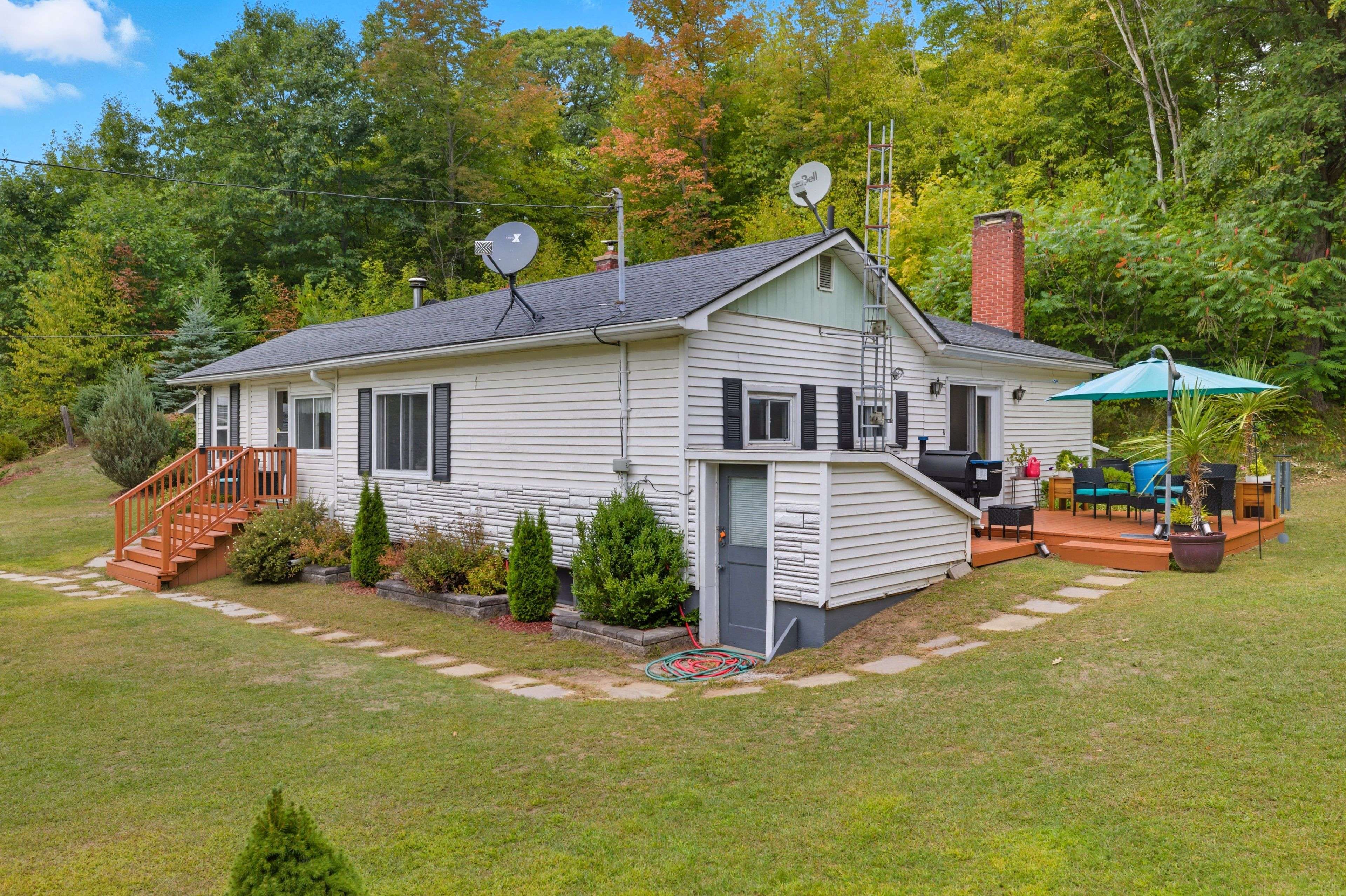 Lanark Highlands, ON K0G 1M0,4588 McDonalds Corners RD