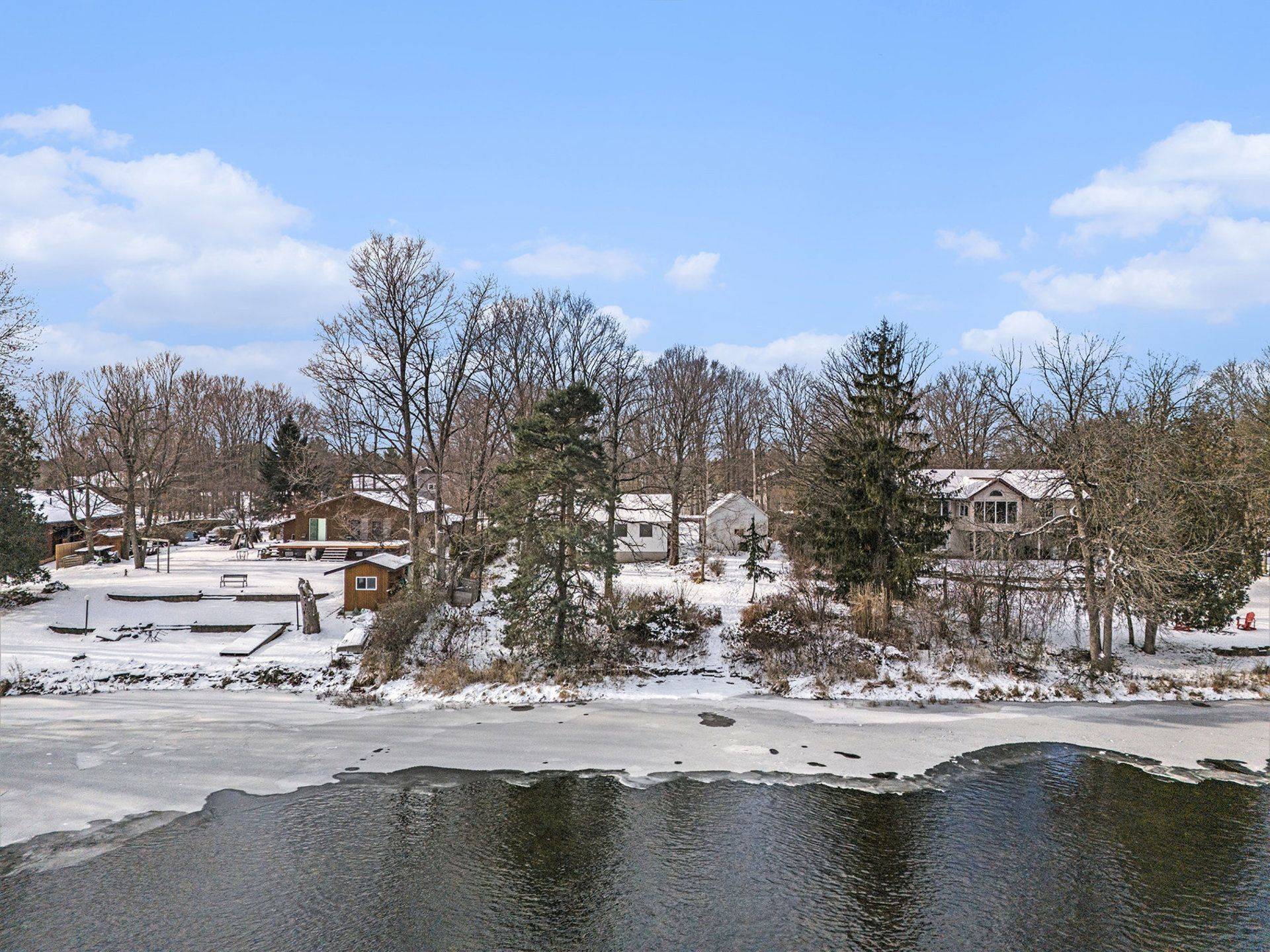 Mississippi Mills, ON K7C 3P1,248 Borden RD