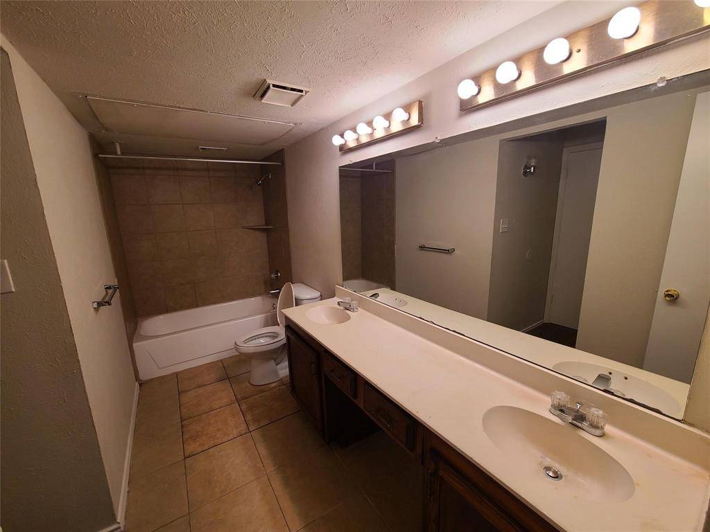 Arlington, TX 76014,2423 Limestone Drive