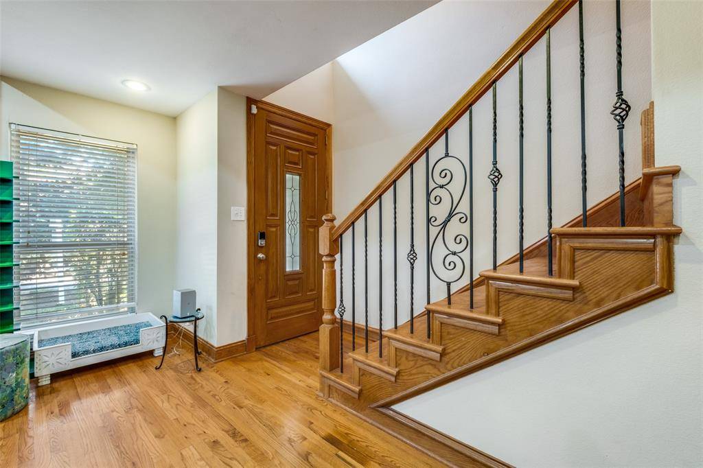 Dallas, TX 75246,447 Josephine Street