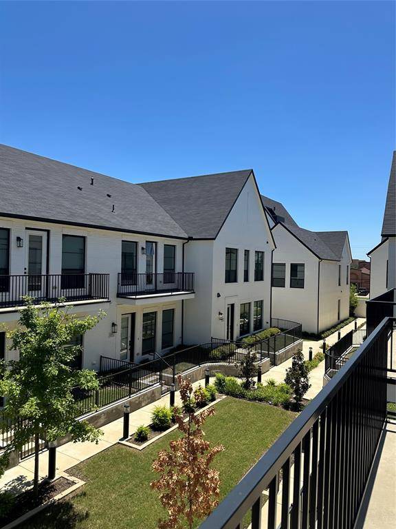 Arlington, TX 76013,128 Garden Court W