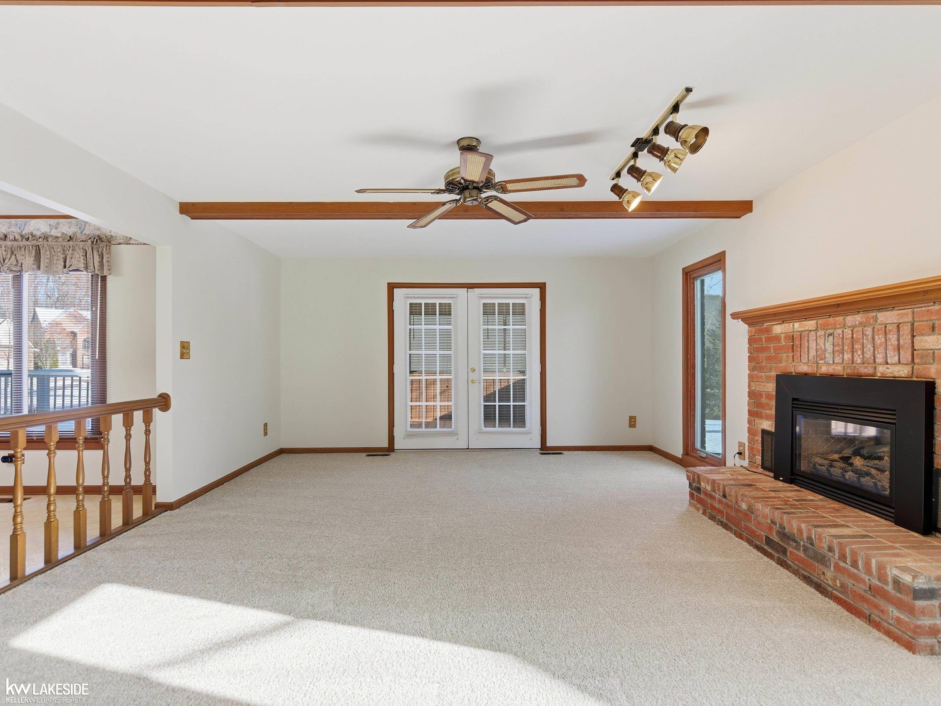 Troy, MI 48085,6190 Silverstone DR