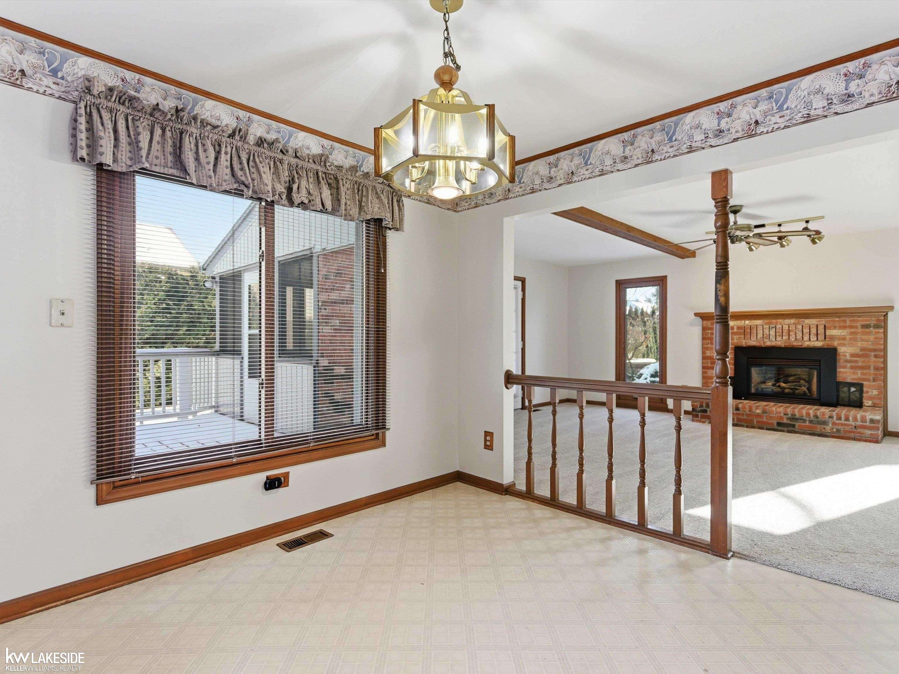 Troy, MI 48085,6190 Silverstone DR