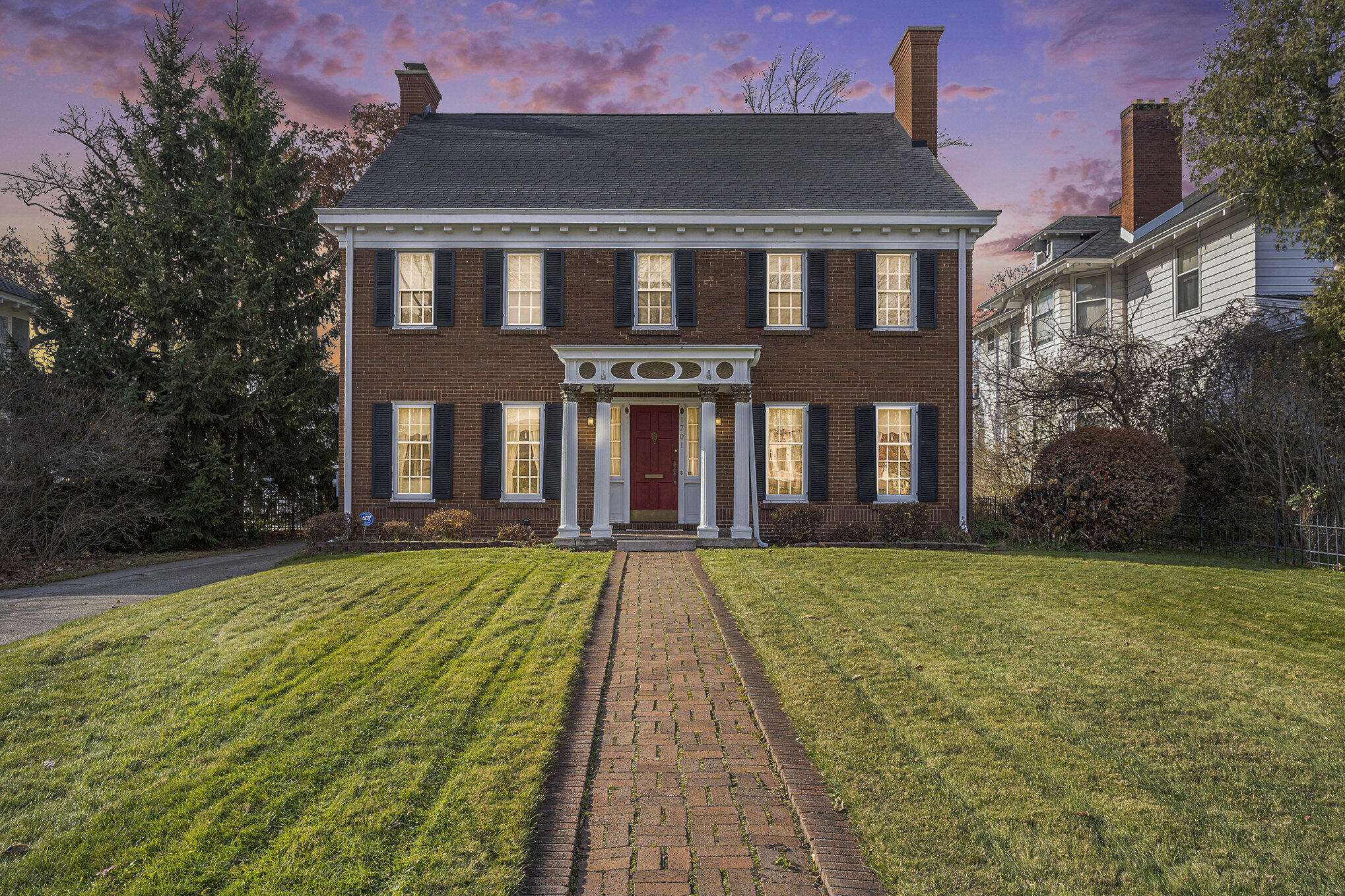 Muskegon, MI 49441,1701 Jefferson ST