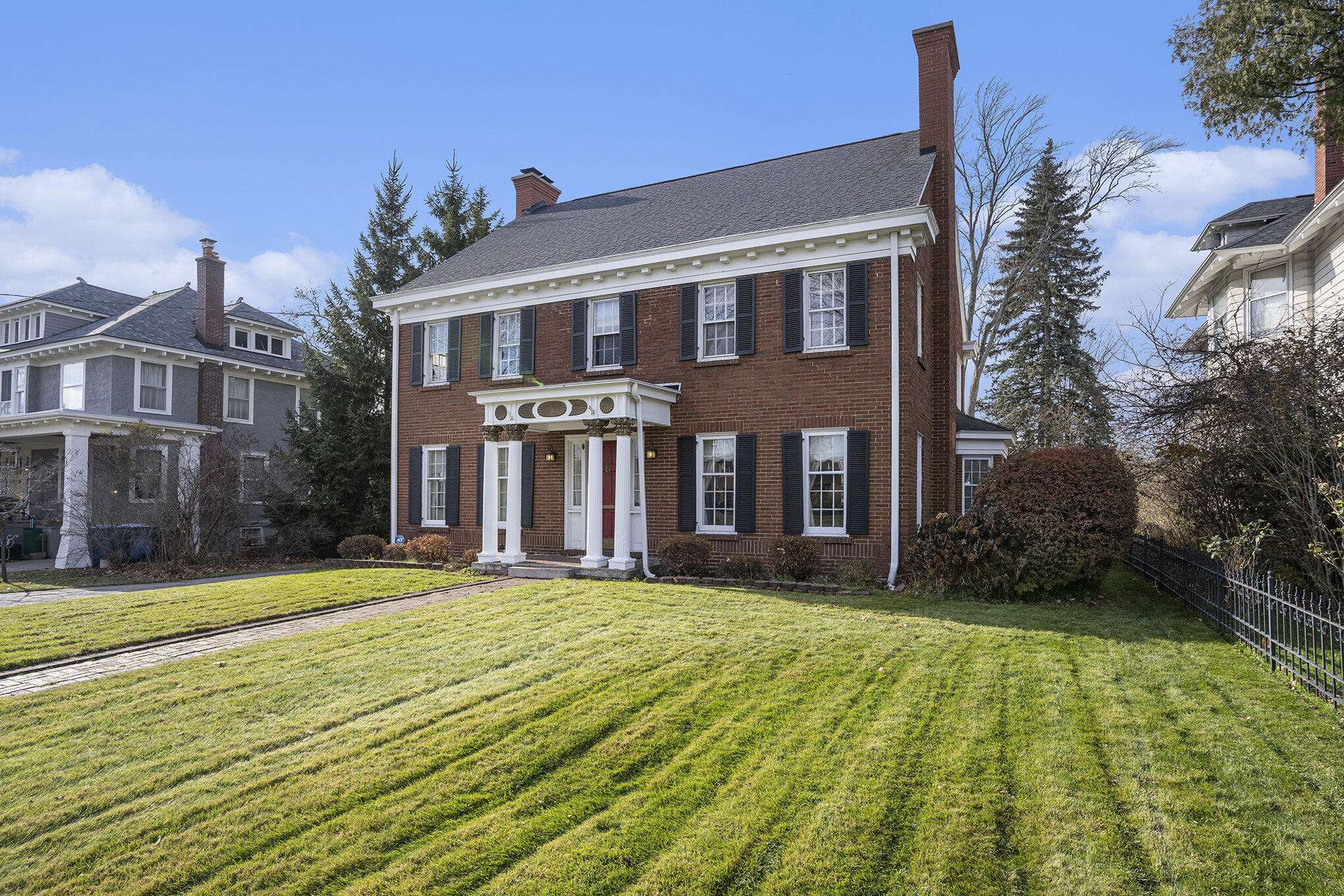 Muskegon, MI 49441,1701 Jefferson ST