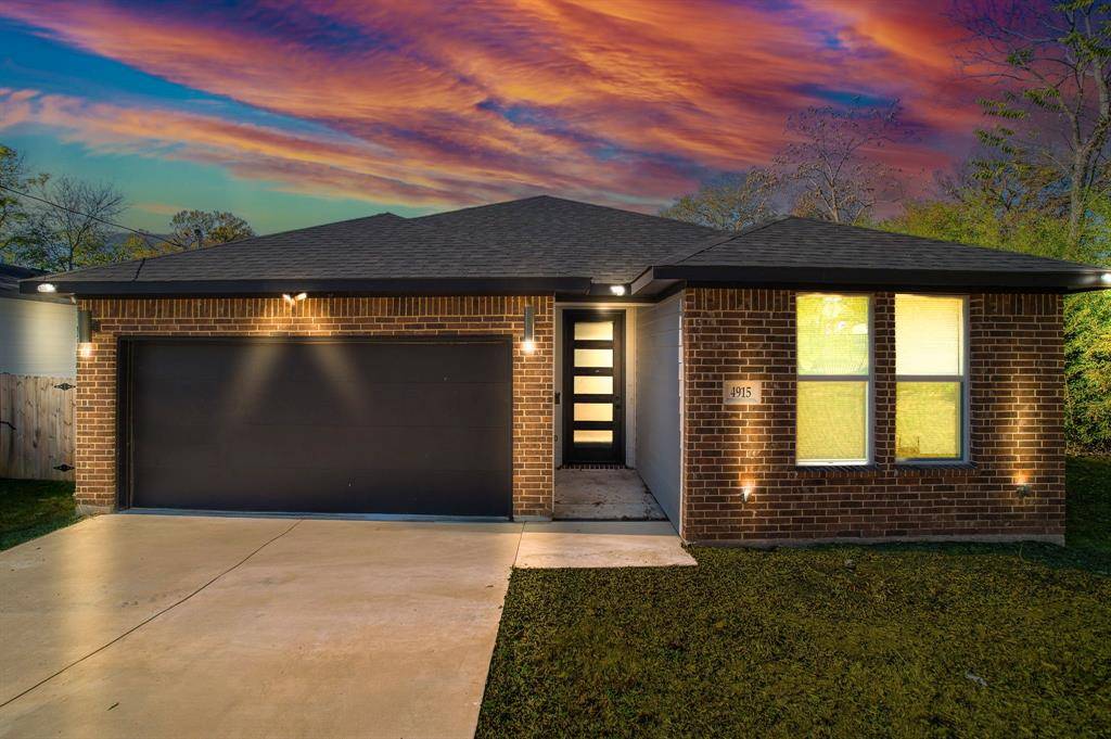 Dallas, TX 75216,4915 Strobel Avenue