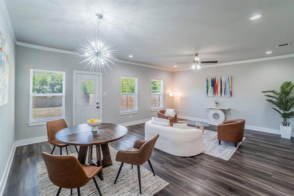 Dallas, TX 75216,4915 Strobel Avenue