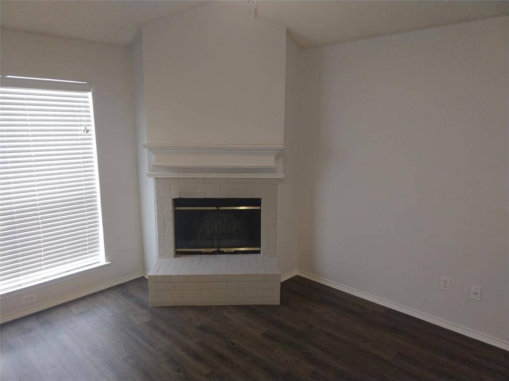 Arlington, TX 76017,5706 Vandalia Trail