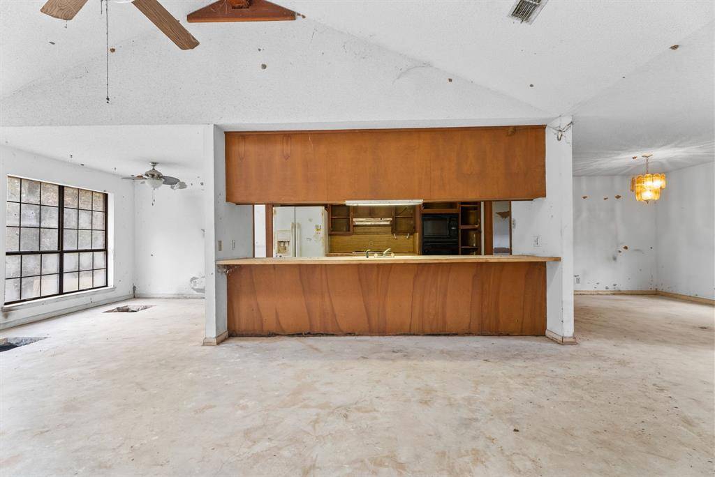 Flint, TX 75762,21135 County Road 1291