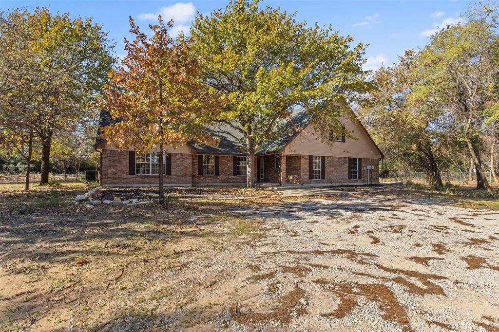 Denton, TX 76205,1522 Oakwood Drive