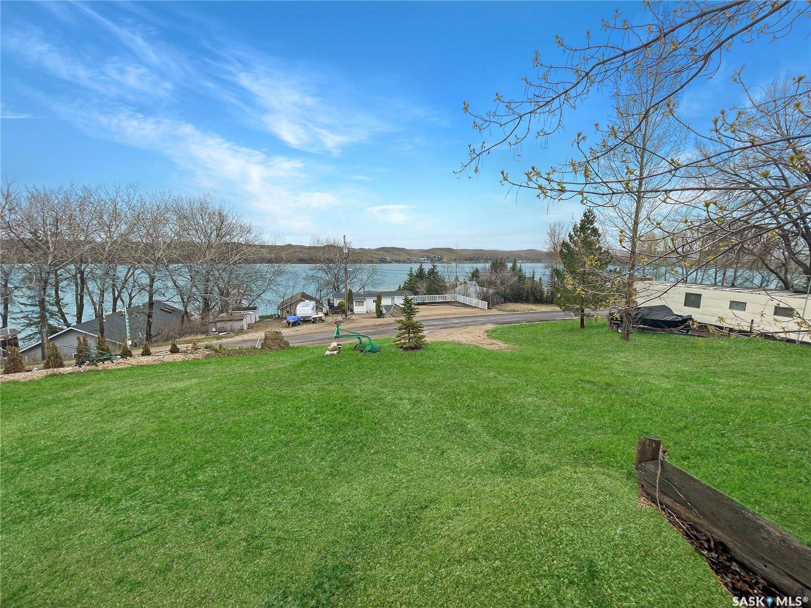 Lac Pelletier Rm No. 107, SK S0N 1T0,215A Pelletier DRIVE