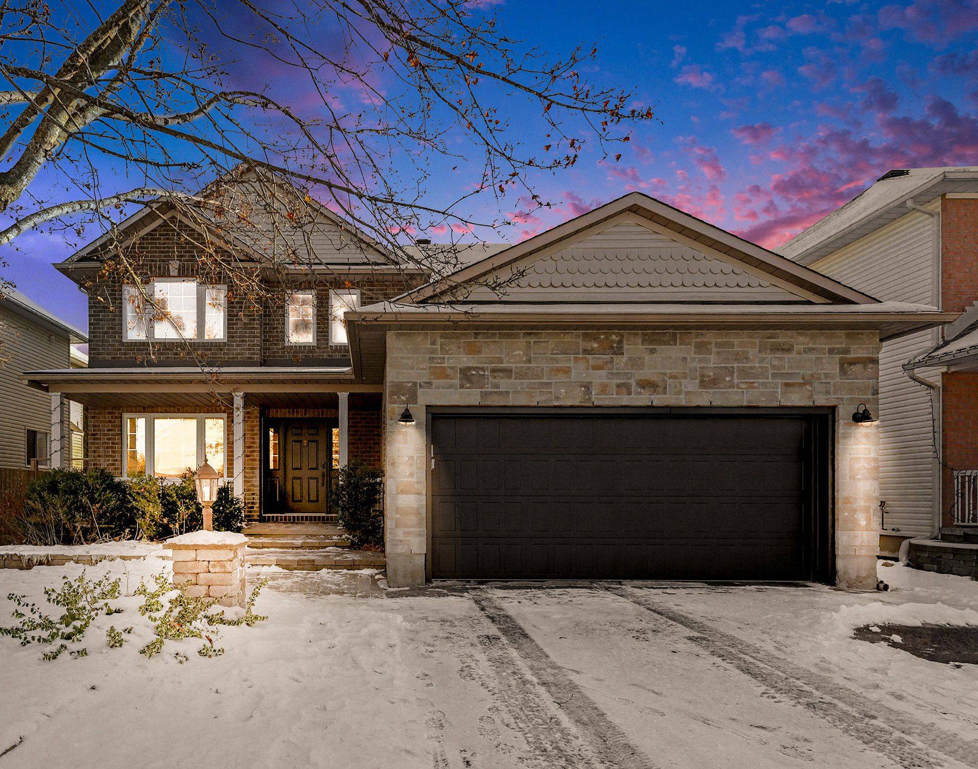 Stittsville - Munster - Richmond, ON K2S 1X8,26 Thresher AVE