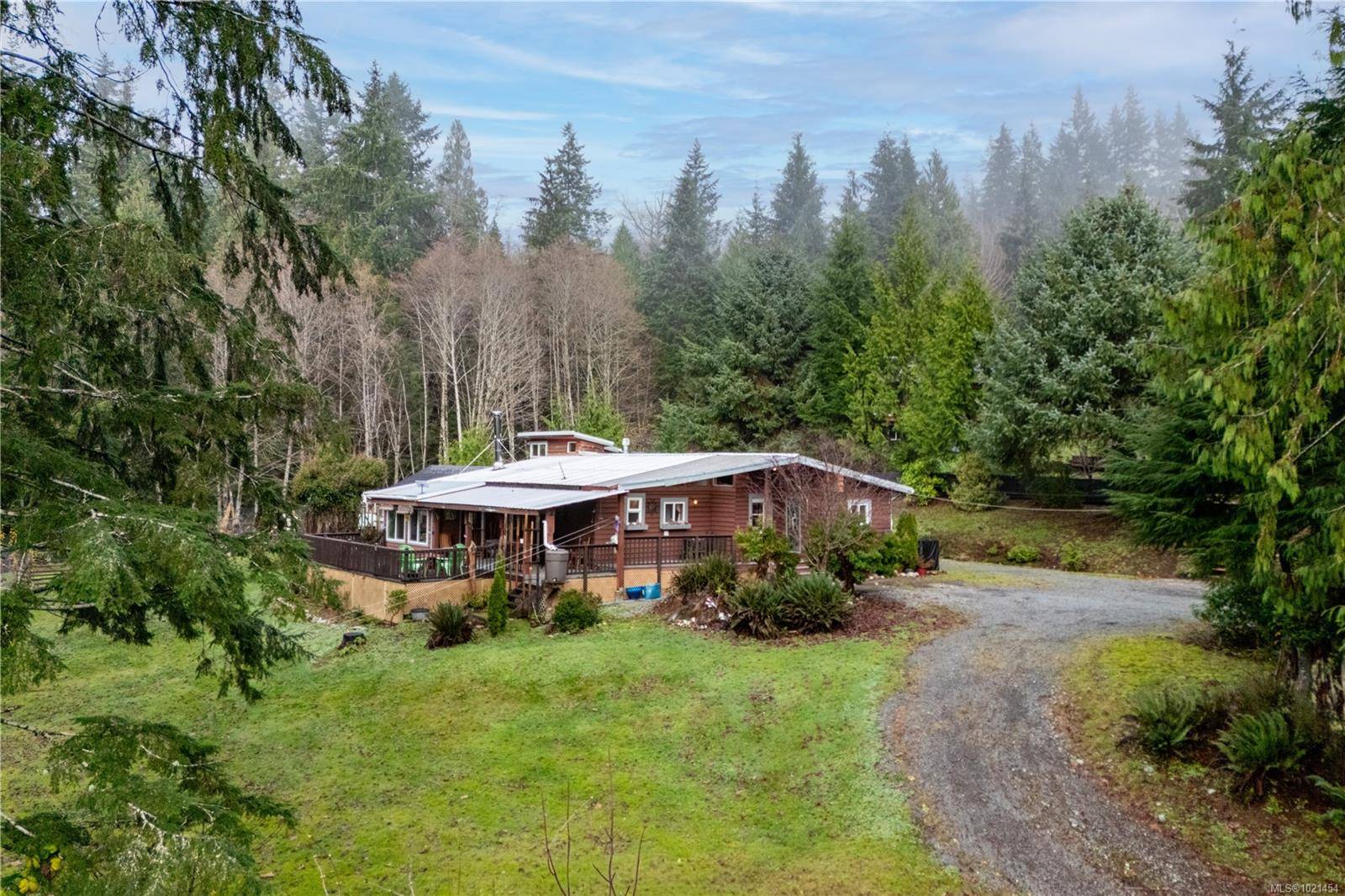 Sayward, BC V0P 1R0,1877 Mountview Dr