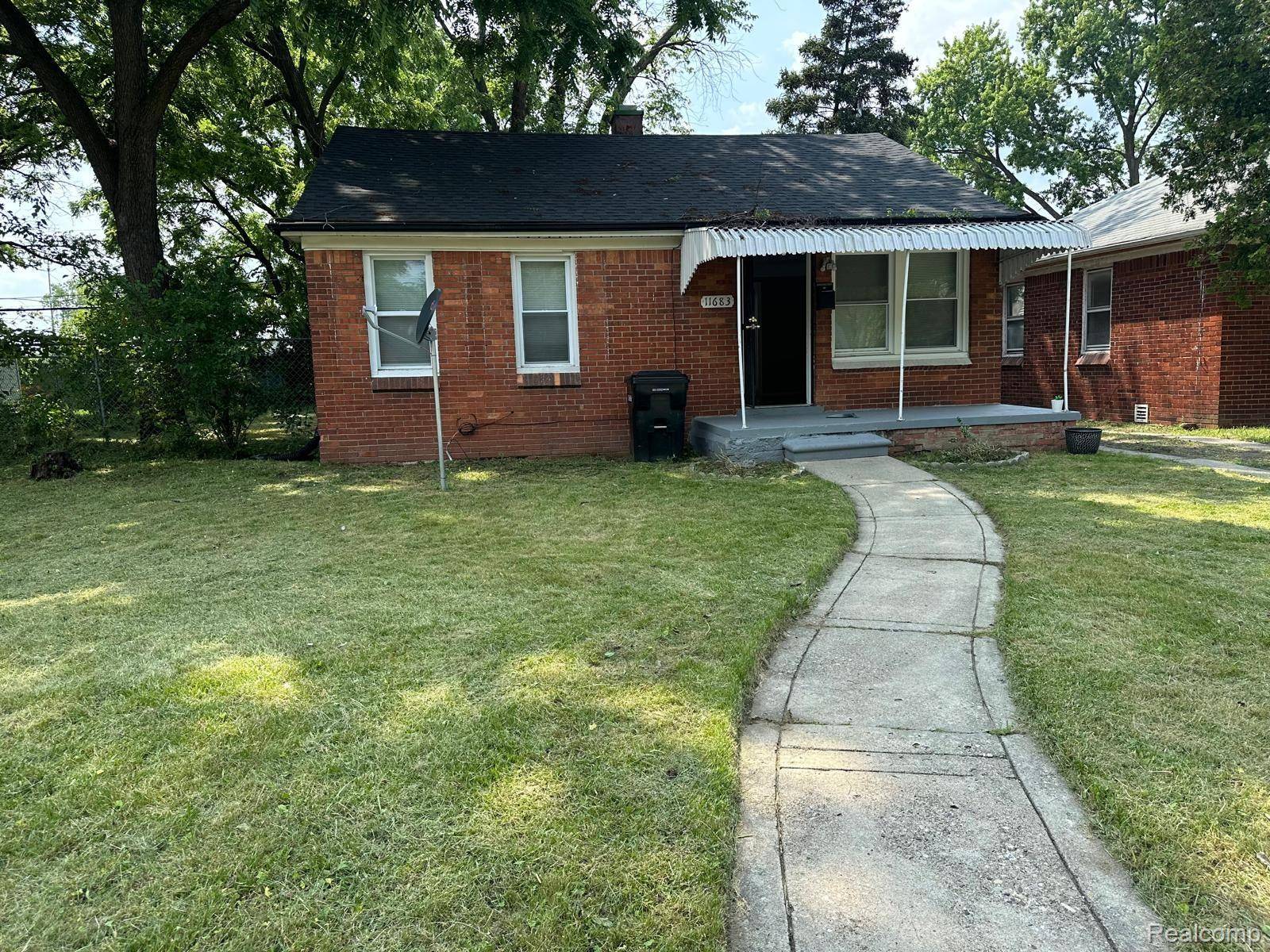 Detroit, MI 48228,11683 STAHELIN AVE