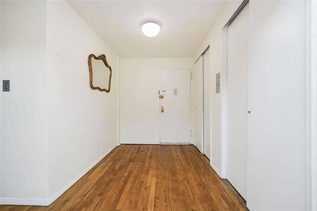 Brooklyn, NY 11235,2785 Ocean Pkwy #2G