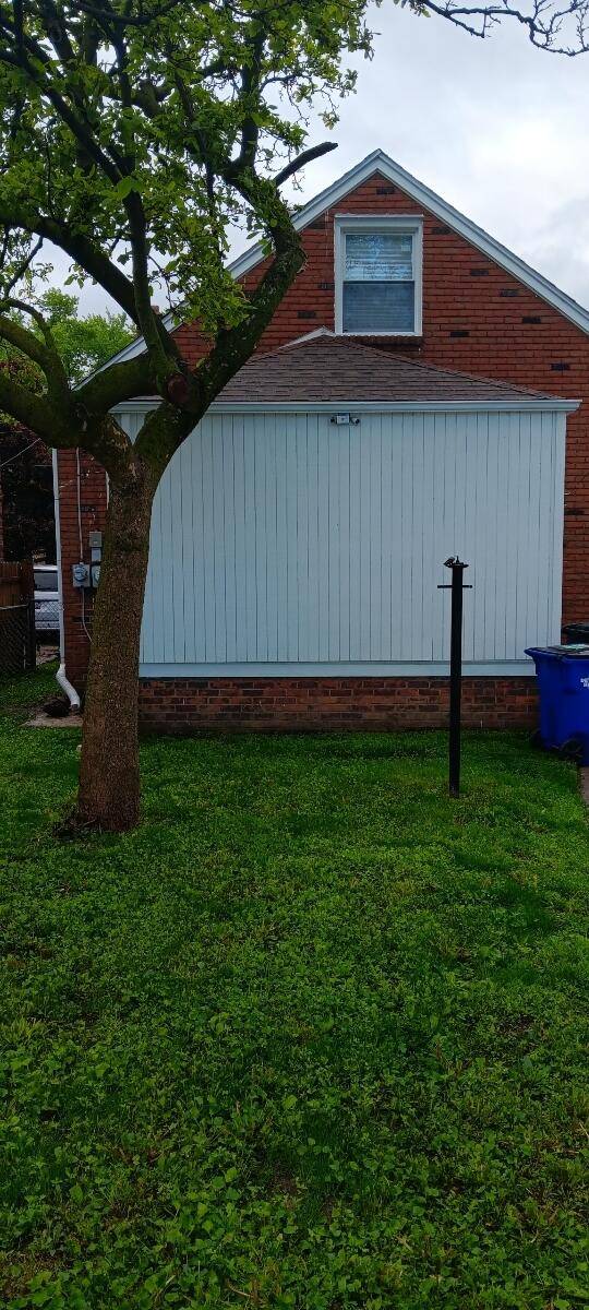 Detroit, MI 48235,17353 Snowden ST