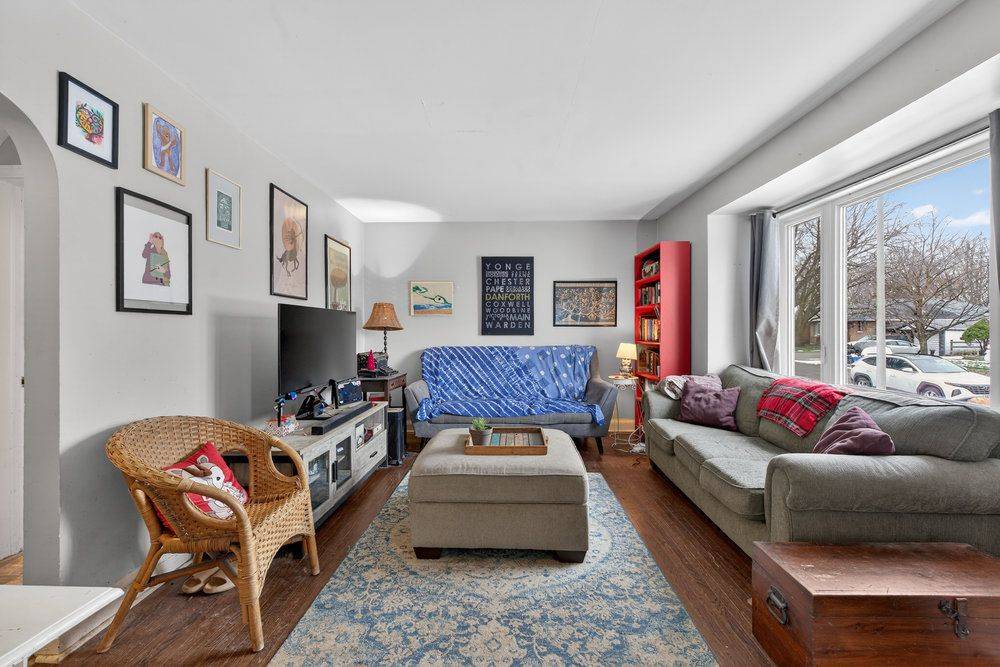 Ajax, ON L1S 2L2,24 Roosevelt AVE